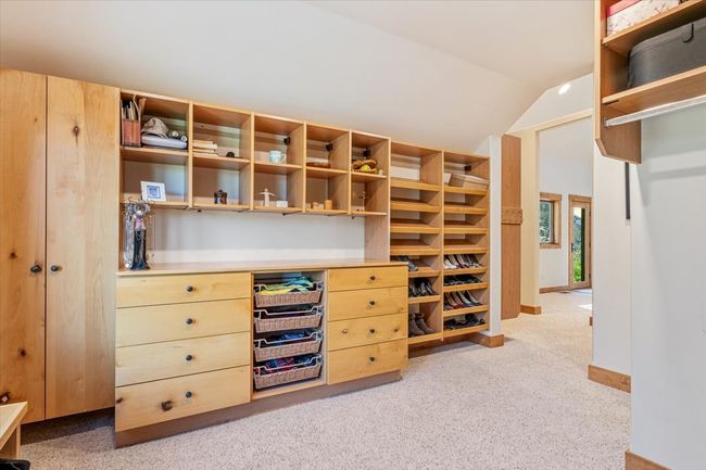 31 Bridle Bit Loop, House other with 6 bedrooms, 5 bathrooms and null parking in Clancy MT | Image 36