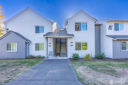 279-4251 Wintergreen Cir, Bellingham, WA, 98226-7140 | Card Image
