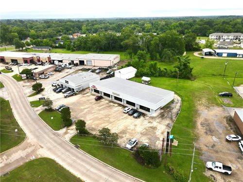 b-1415 W Morris Ave, Hammond, LA, 70403-3850 | Card Image