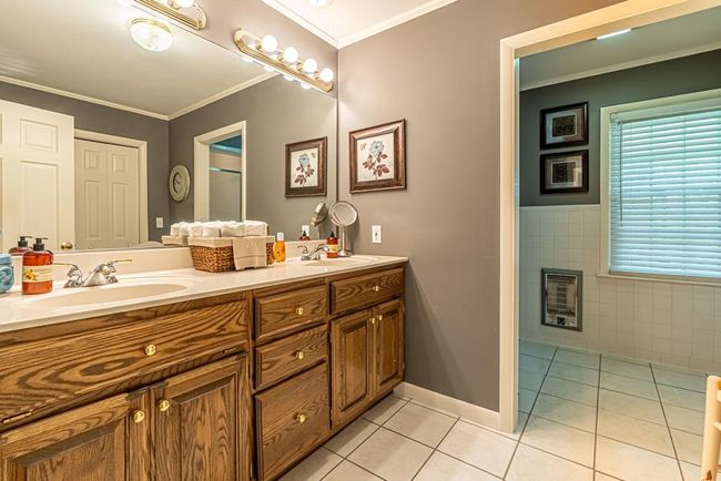 503 Court St, House other with 4 bedrooms, 4 bathrooms and null parking in Abingdon VA | Image 31