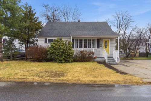 14 Acton St, Nashua, NH, 03060-4457 | Card Image
