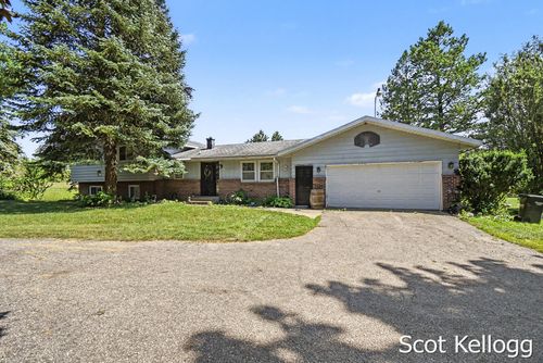 4118 16th Street, Dorr Township, MI, 49323 | Card Image