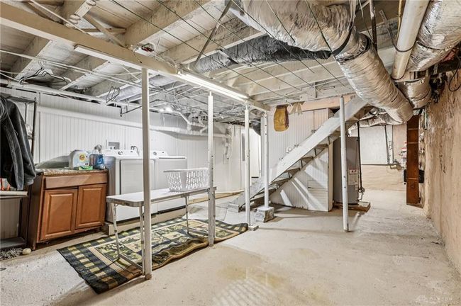 213 N Broadway St, House other with 3 bedrooms, 2 bathrooms and null parking in Blanchester OH | Image 66