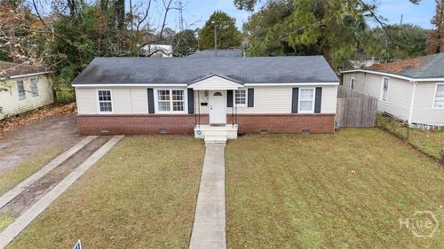 325 Manor Dr, savannah, GA, 31404-1408 | Card Image