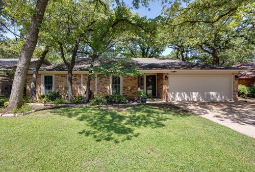 5506 Silver Bow Trl, Arlington, TX, 76017-3141 | Card Image