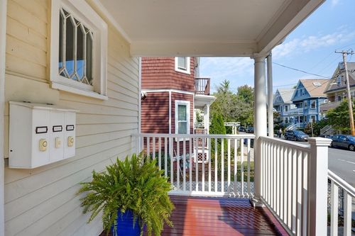apt-1-97 Fayerweather St, Cambridge, MA, 02138-6852 | Card Image