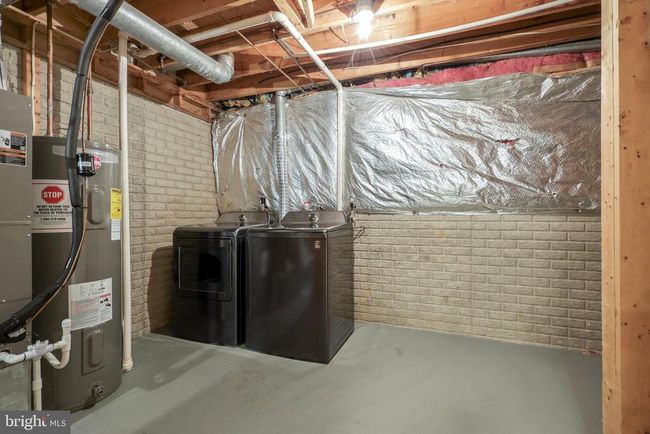 7470 Laurel Oak Ct, Townhouse with 2 bedrooms, 3 bathrooms and null parking in SPRINGFIELD VA | Image 29