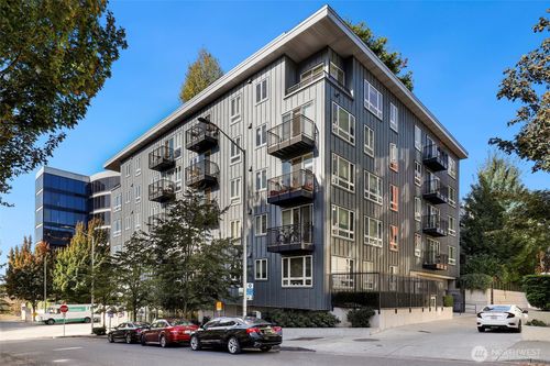 unit-610-3104 Western Ave, Seattle, WA, 98121-2066 | Card Image