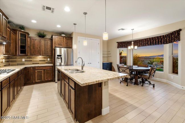 View Kitchen | Image 16