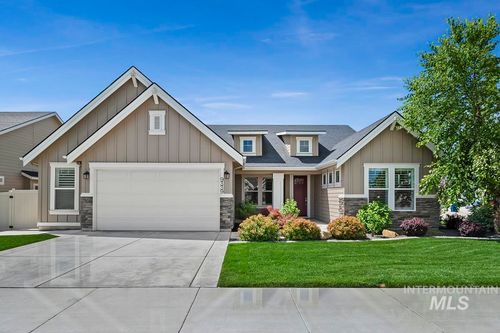 9339 W Summit Post Ct, Star, ID, 83669-6217 | Card Image
