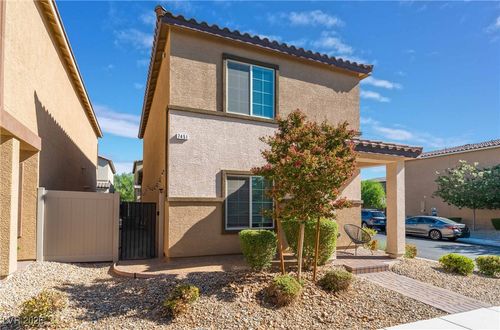 7451 Sunray Point St, North Las Vegas, NV, 89084-4759 | Card Image