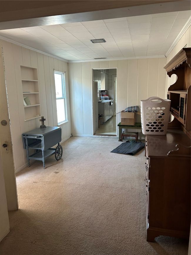 903 W Main St, House other with 3 bedrooms, 2 bathrooms and null parking in Olney TX | Image 6
