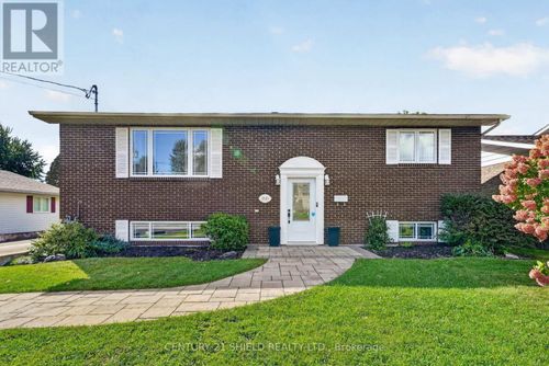 1810 Alguire St, Cornwall, ON, K6J3N4 | Card Image