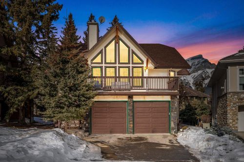 108 Lougheed Cir, Banff, AB, T1L1H1 | Card Image