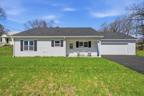 109 Navy Yard Rd, Dracut, MA, 01826-4548 | Card Image