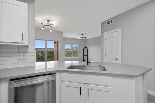 apt-1423-2320 Gracy Farms Ln, Austin, TX, 78758-2320 | Card Image