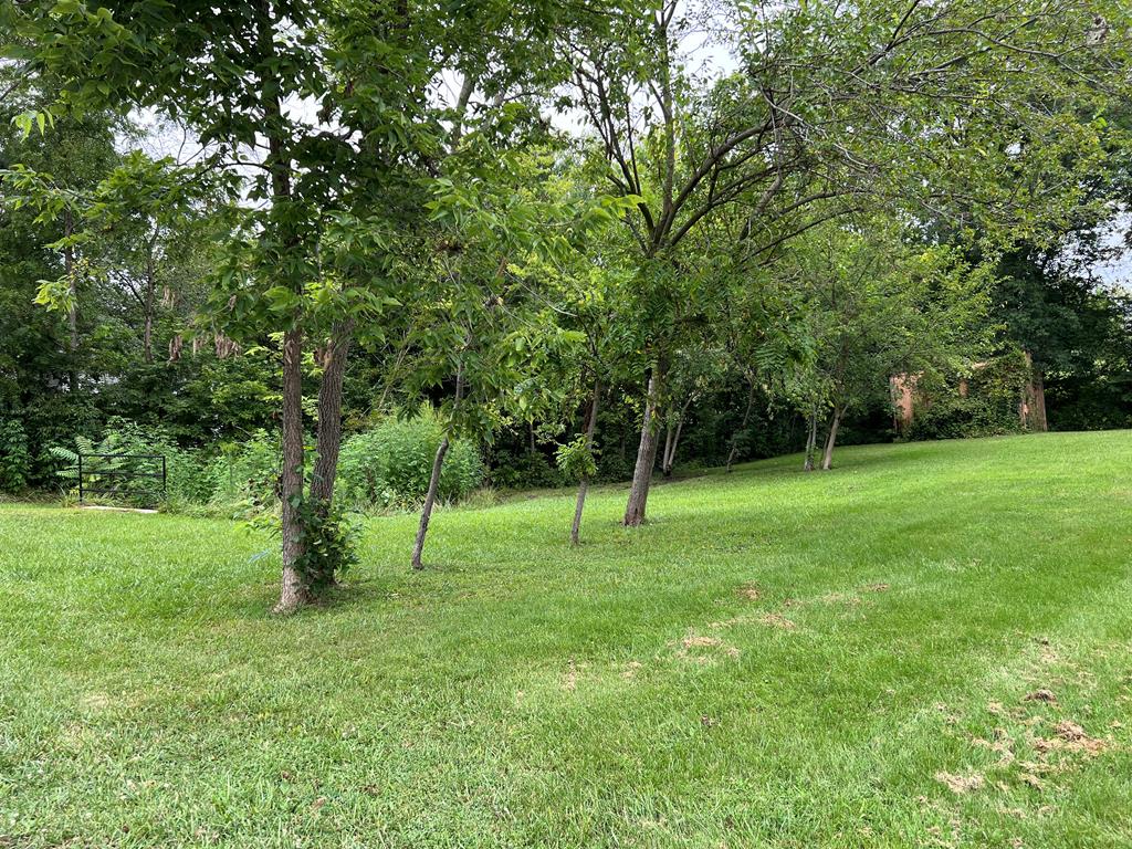 Land in Kirksville