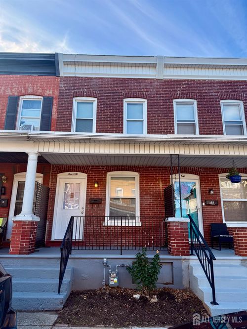 70 Schultz Ave, Phillipsburg, NJ, 08865-2462 | Card Image
