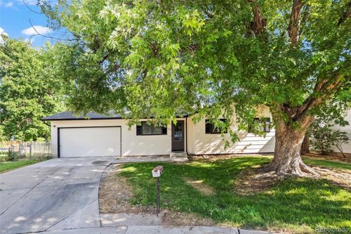 9353 W Girton Pl, Lakewood, CO, 80227-4429 | Card Image