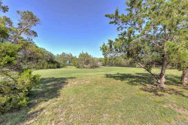 211 Comal Run, House other with 3 bedrooms, 4 bathrooms and null parking in Bulverde TX | Image 34