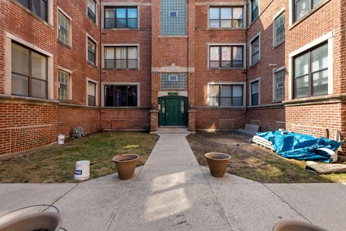apt-2s-6104 Dorchester Ave, Chicago, IL, 60637-2823 | Card Image