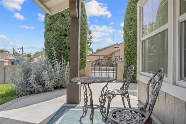 27702 Quincy St, House other with 2 bedrooms, 2 bathrooms and 2 parking in Castaic CA | Image 6