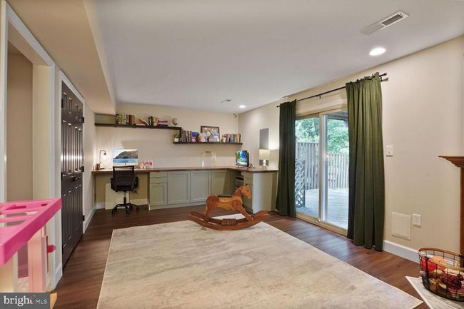 6705 Sunset Woods Ct, Townhouse with 3 bedrooms, 3 bathrooms and null parking in BURKE VA | Image 7
