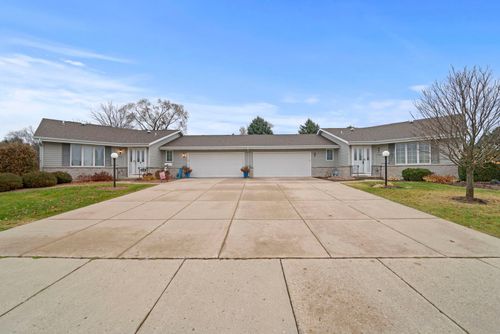 1-728 Nantucket Dr, Janesville, WI, 53546-2194 | Card Image