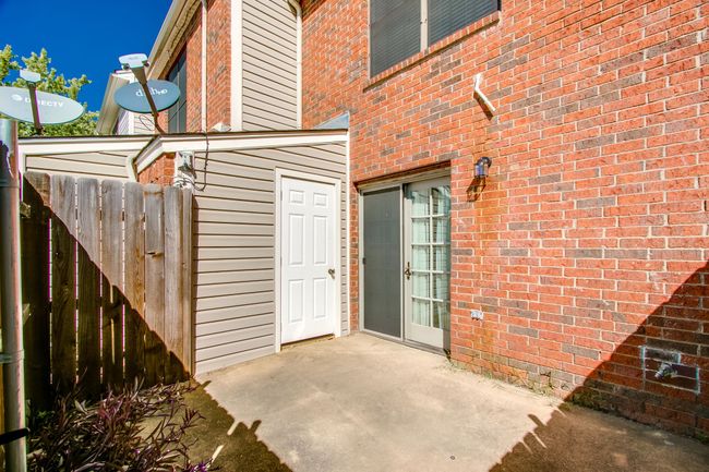 APT-6 - 234 Samuel Blvd, Condo with 2 bedrooms, 2 bathrooms and null parking in Coppell TX | Image 23