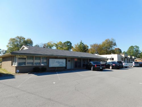 406 W 26th St, North Little Rock, AR, 72114-2125 | Card Image