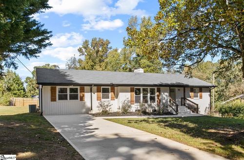 209 Endless Dr, Greer, SC, 29651-1113 | Card Image