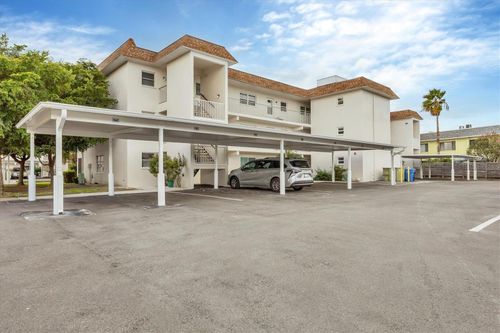 108c-116 Vista Hermosa Cir, SARASOTA, FL, 34242-2531 | Card Image
