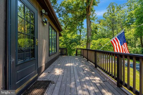 8844 Mcgrath Rd, MANASSAS, VA, 20112-3138 | Card Image