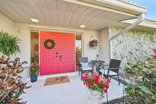 28-3880 Wilshire Cir, SARASOTA, FL, 34238-2559 | Card Image