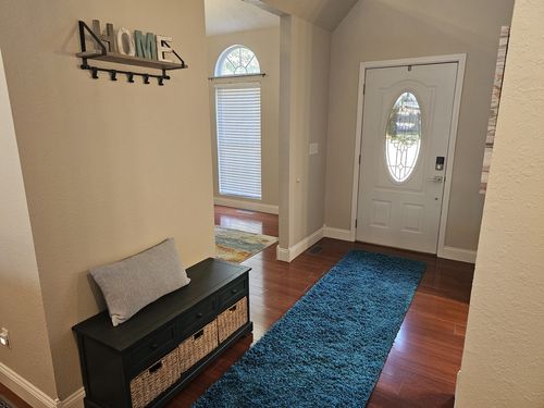 14023 N Shepherd Ln, Mount Vernon, IL, 62864-8057 | Card Image