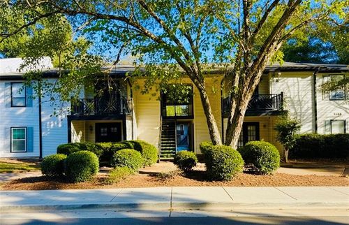 n-3595 Woodbriar Cir, Tucker, GA, 30084-5810 | Card Image