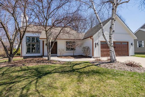 4080 S Wilshire Drive, New Berlin, WI, 53151 | Card Image