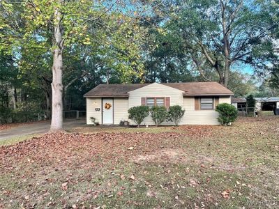 1209 Cottondale Road, House other with 3 bedrooms, 1 bathrooms and null parking in Montgomery AL | Image 2