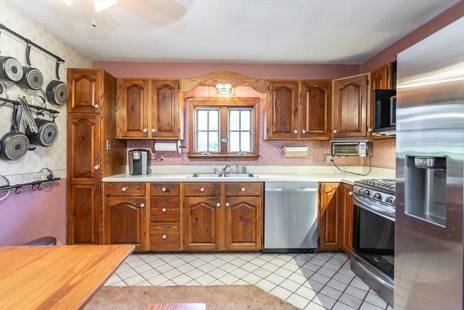 26 Norfolk Ave, House other with 3 bedrooms, 2 bathrooms and 2 parking in Dartmouth MA | Image 21