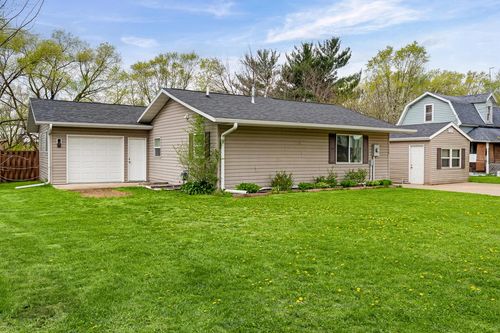 150 Gebhardt Rd, Black River Falls, WI, 54615-9111 | Card Image