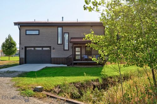 407 Short St, Clyde Park, MT, 59018-7773 | Card Image