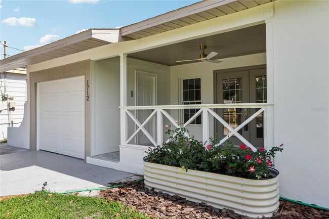 1712 25 Th Ave N, House other with 2 bedrooms, 1 bathrooms and null parking in ST PETERSBURG FL | Image 4