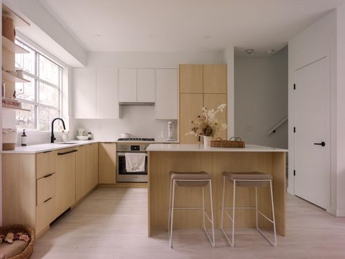 126-2045 Heritage Park Lane, North Vancouver, BC, V7H0E3 | Card Image