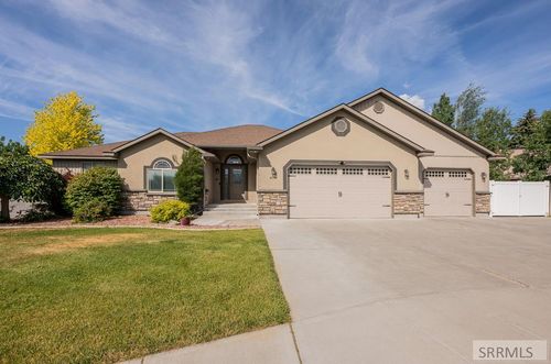 4150 Silverado Dr, Idaho Falls, ID, 83404-7788 | Card Image