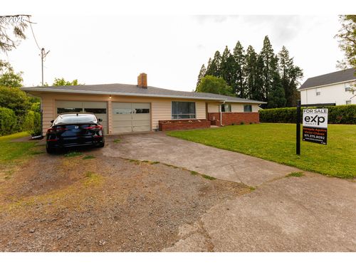 645 S Main St, Mount Angel, OR, 97362-9767 | Card Image