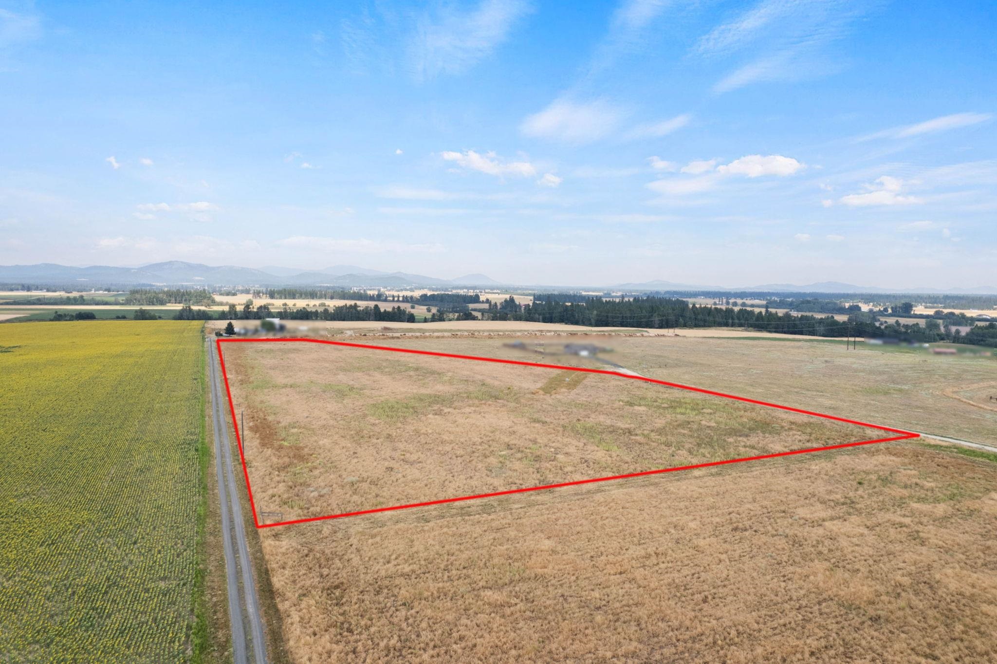 Land in Deer Park