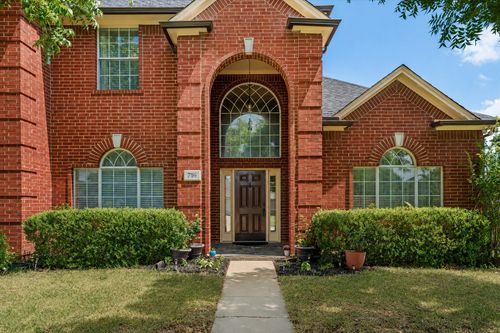 716 Coal Creek Dr, Mansfield, TX, 76063-4066 | Card Image