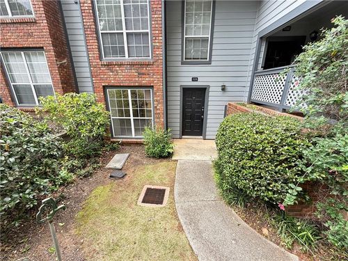 1128 Weatherstone Dr Ne, Atlanta, GA, 30324-4642 | Card Image