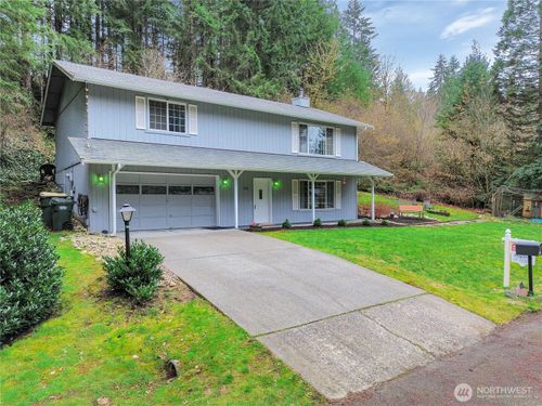 212 Country Estates Drive W, Rainier, WA, 98576 | Card Image