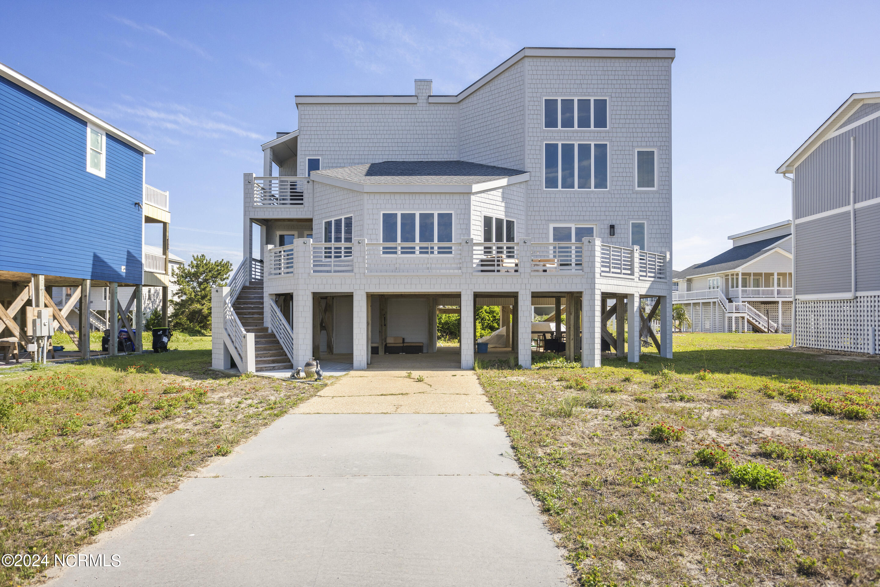 Beach Dr, Oak Island, NC 28465